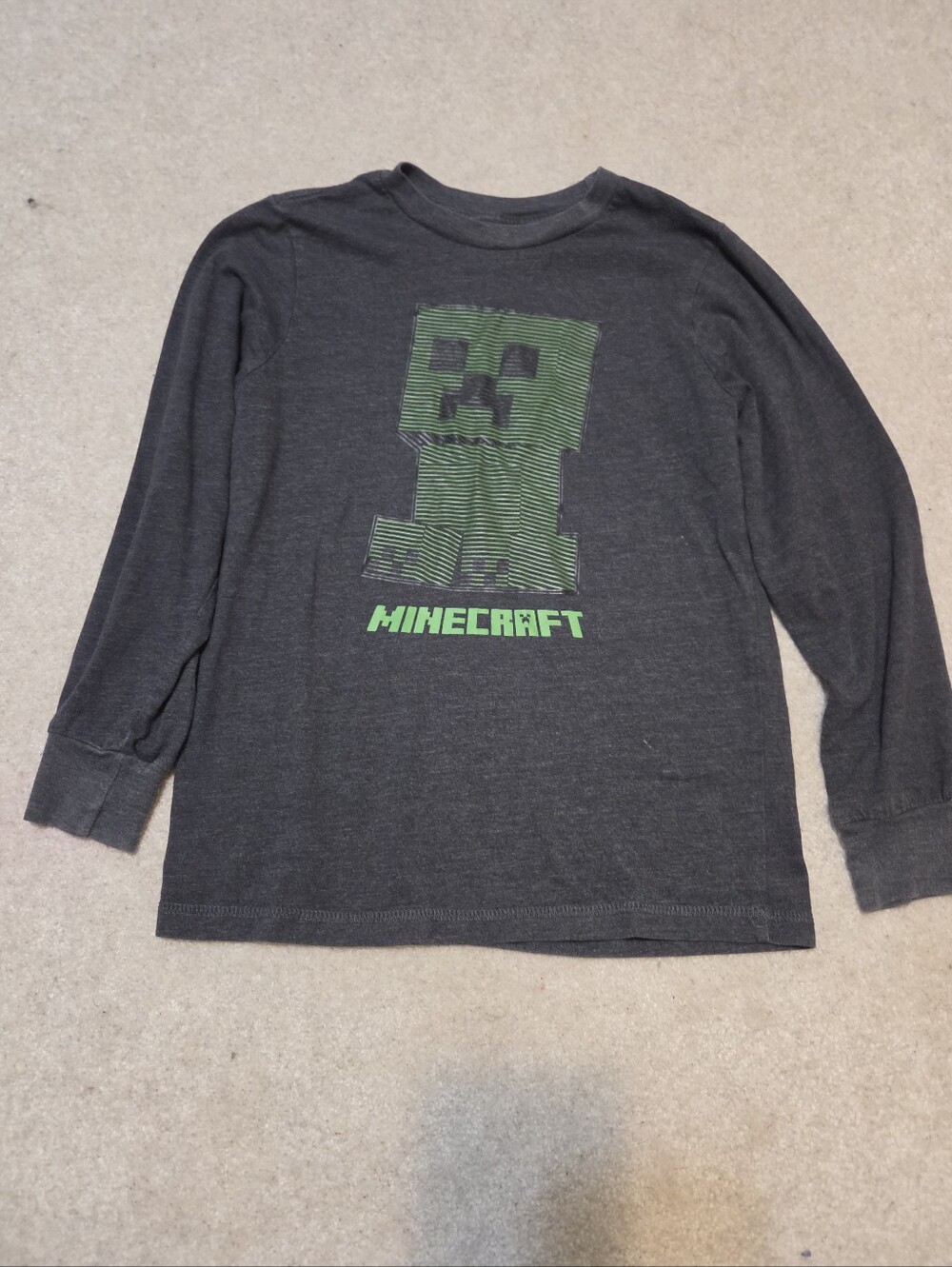 Minecraft Creeper Boys Gray Long Sleeve Shirt Size M